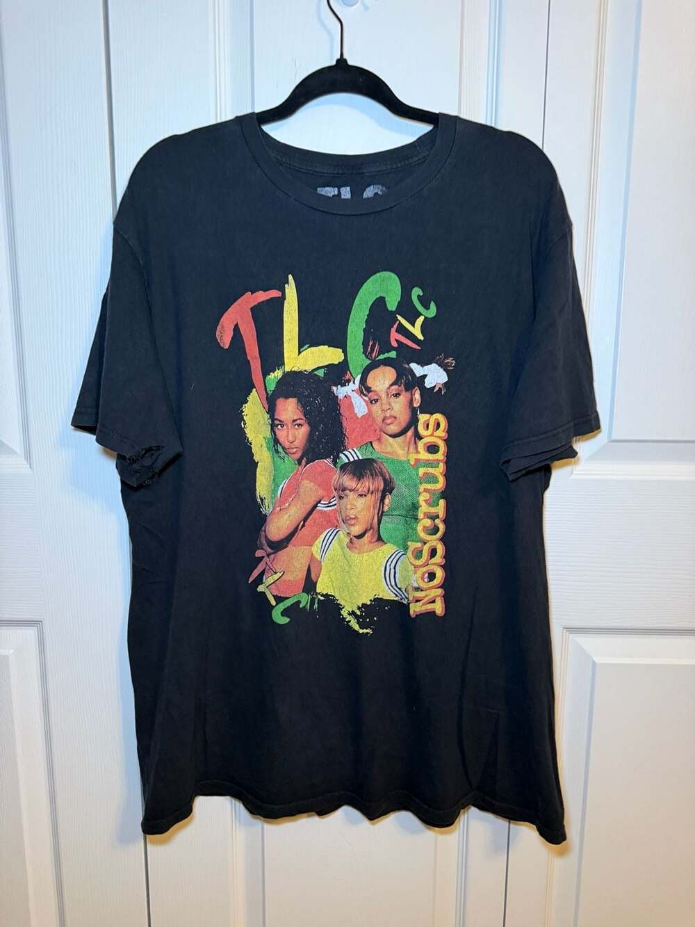 TLC No Scrubs Graphic T-Shirt Black R&B Hip Hop Girl Group Tee